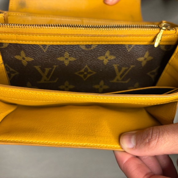 Louis Vuitton Brown and Gold Monogram Wallet - Picture 12 of 16